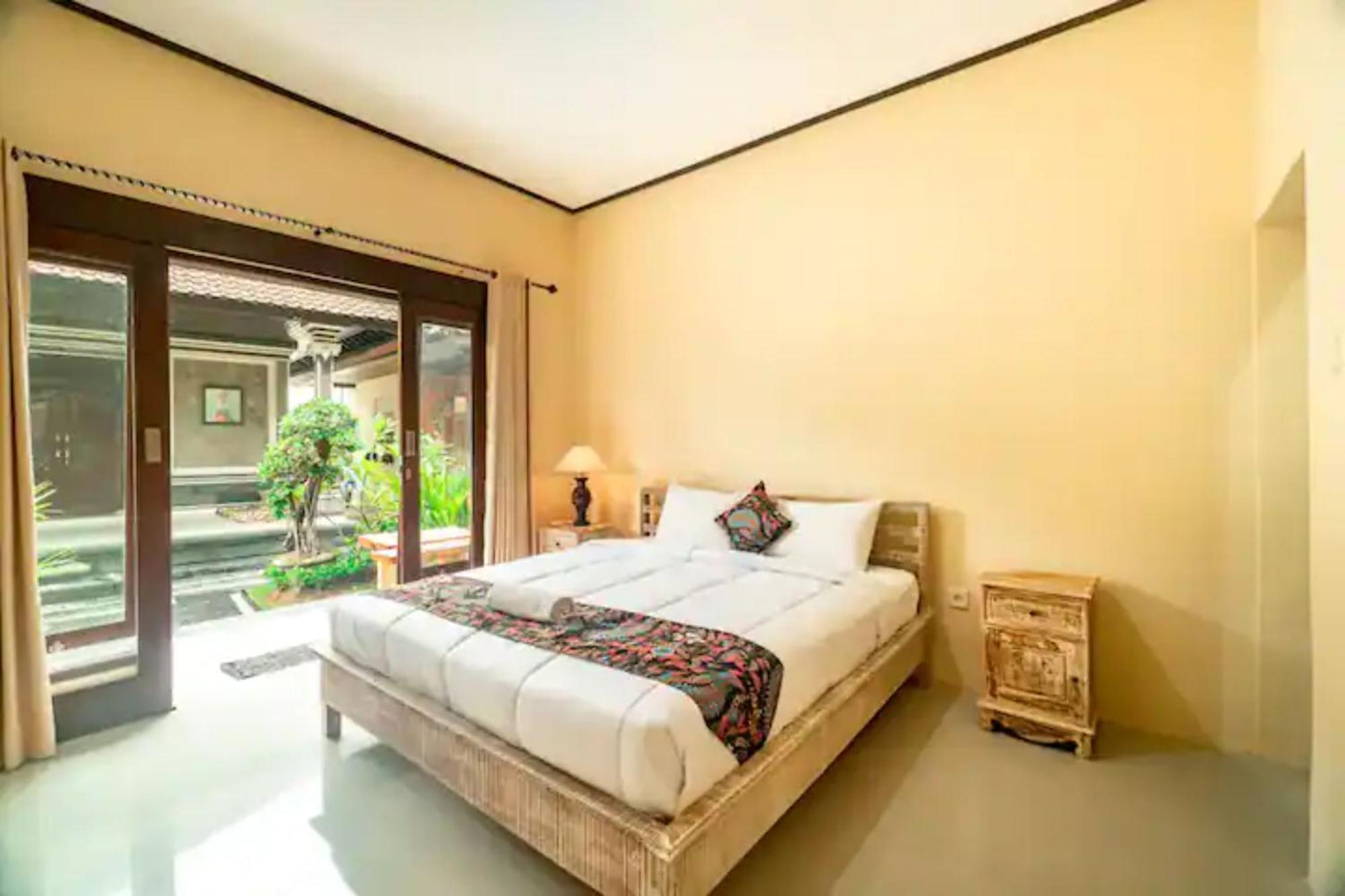 Pondok Lulik Homestay Canggu Luaran gambar